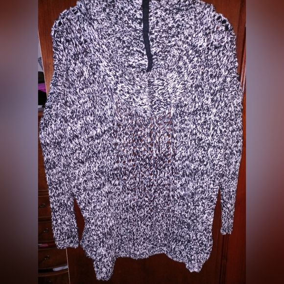 Talula Hooded Cardigan -  XXS - Picture 2 of 4